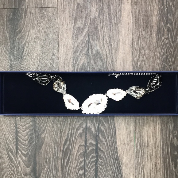 Gorgeous Authentic Swarovski black Collar Necklace - Picture 10 of 16